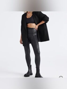 Knix & The Birds Papaya Collab Sculpt Mettalic Black Legging